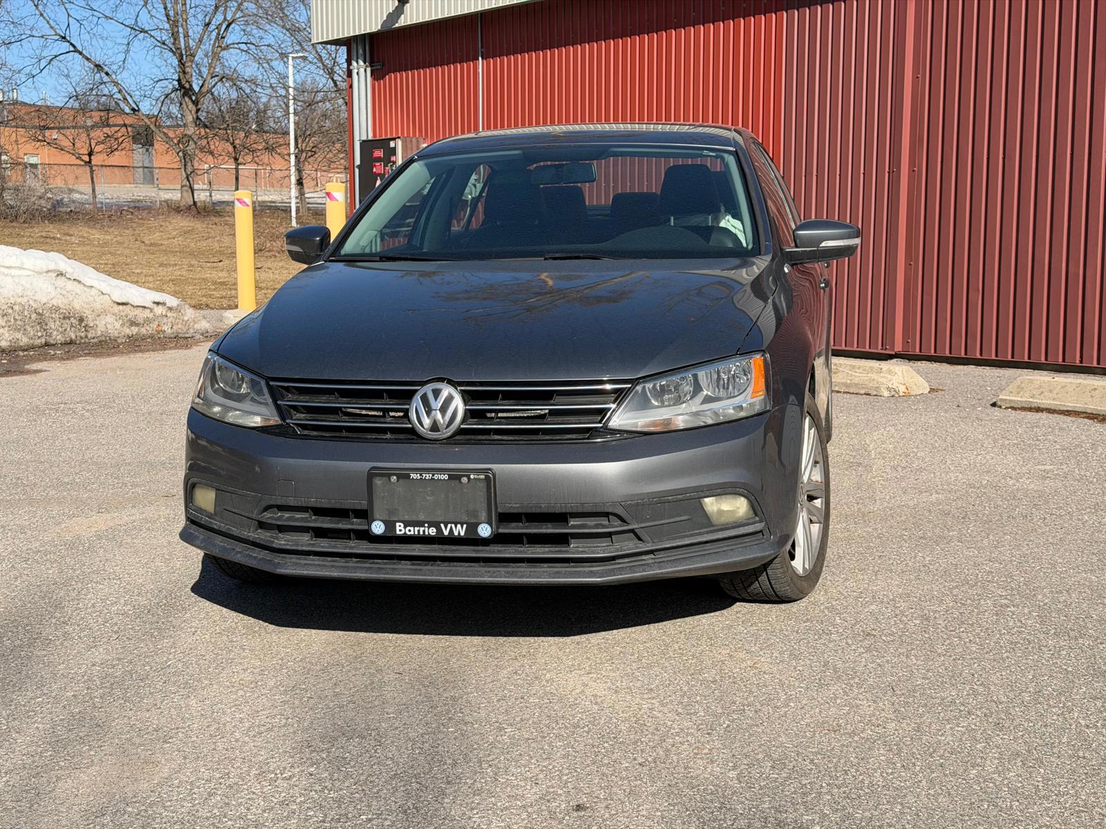 Gray 2015 Volkswagen Jetta 1.8T Highline Sedan Automatic