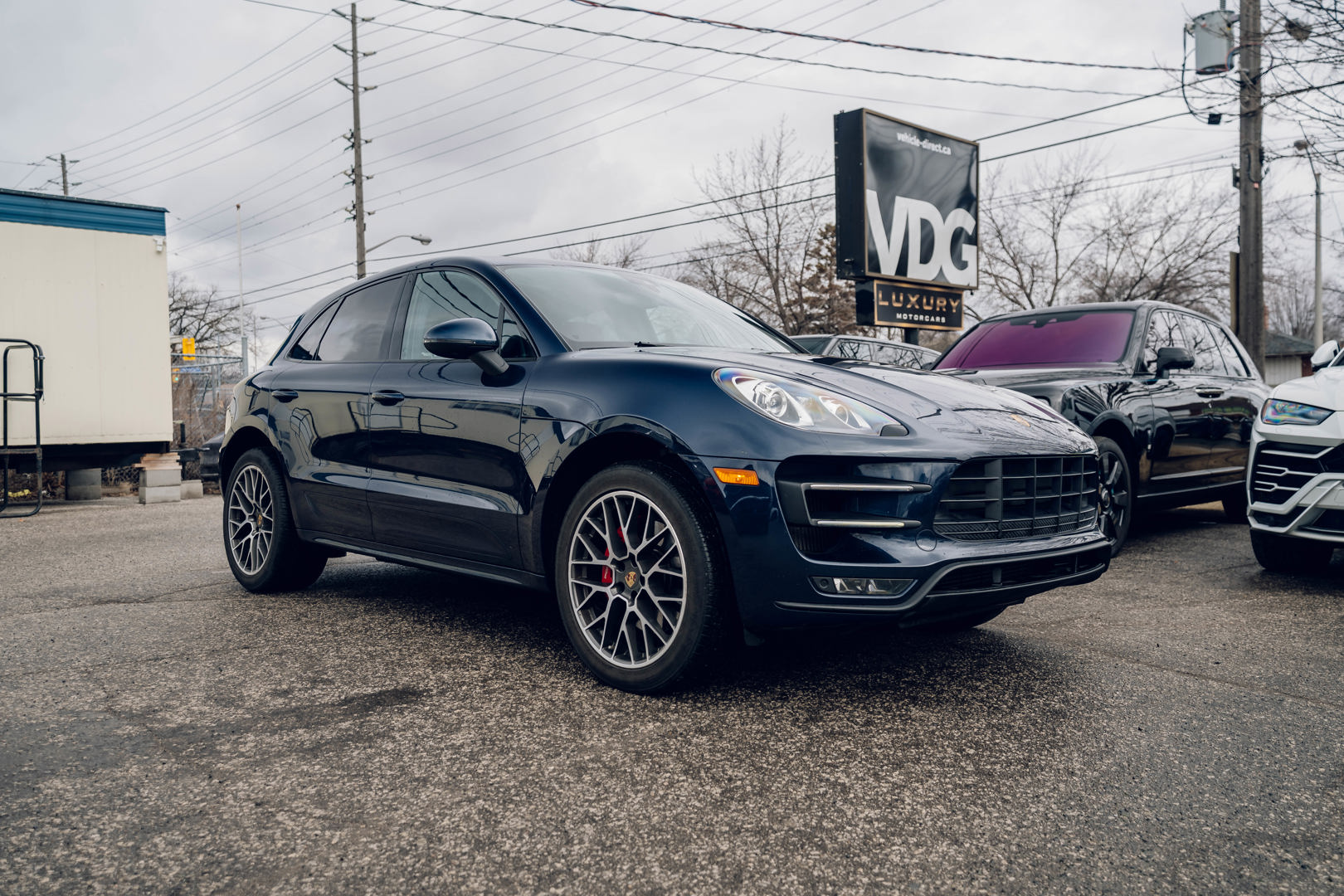 Blue 2016 Porsche Macan Turbo AWD SUV / Crossover All-Wheel Drive Automatic