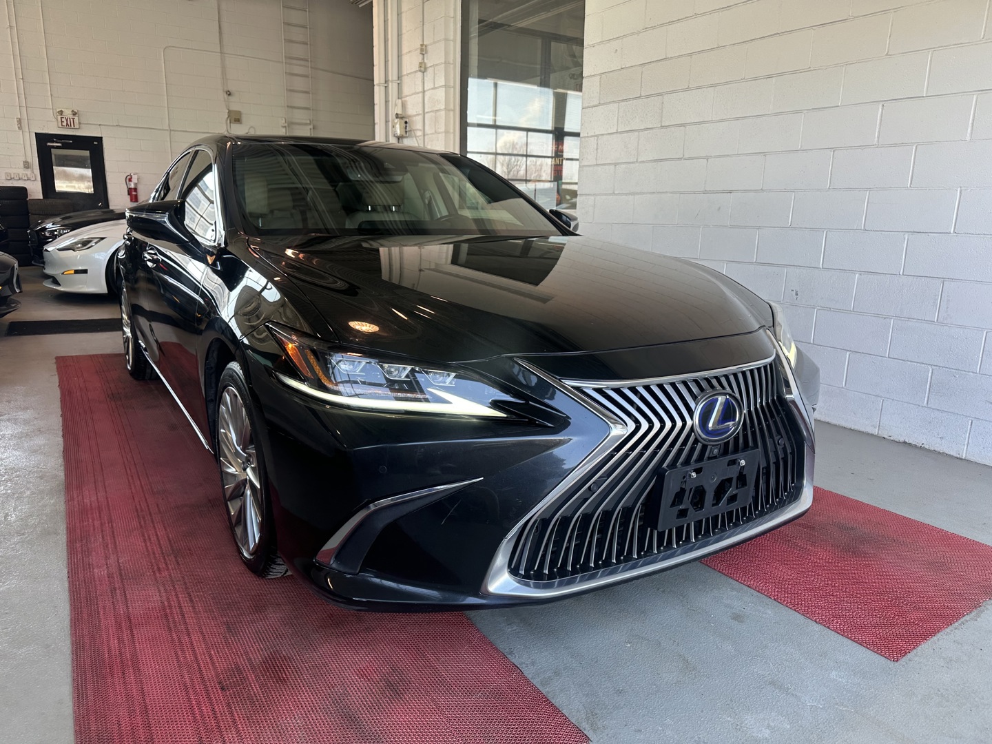 2020 Lexus ES Hybrid