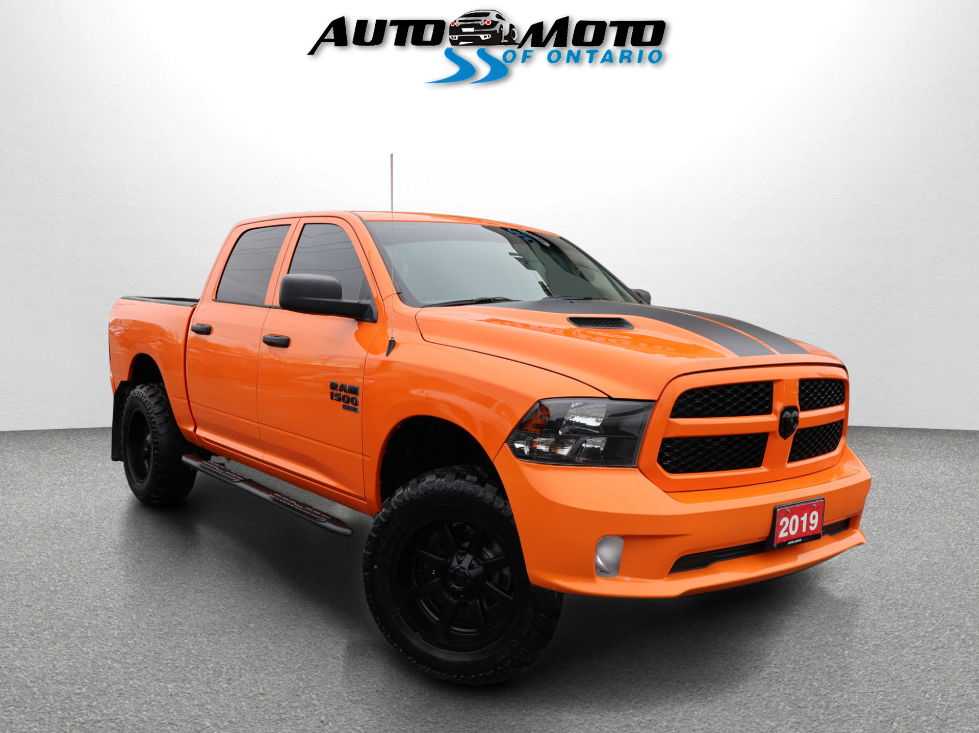 RAM 1500 Classic Tradesman Crew Cab 4WD 2019