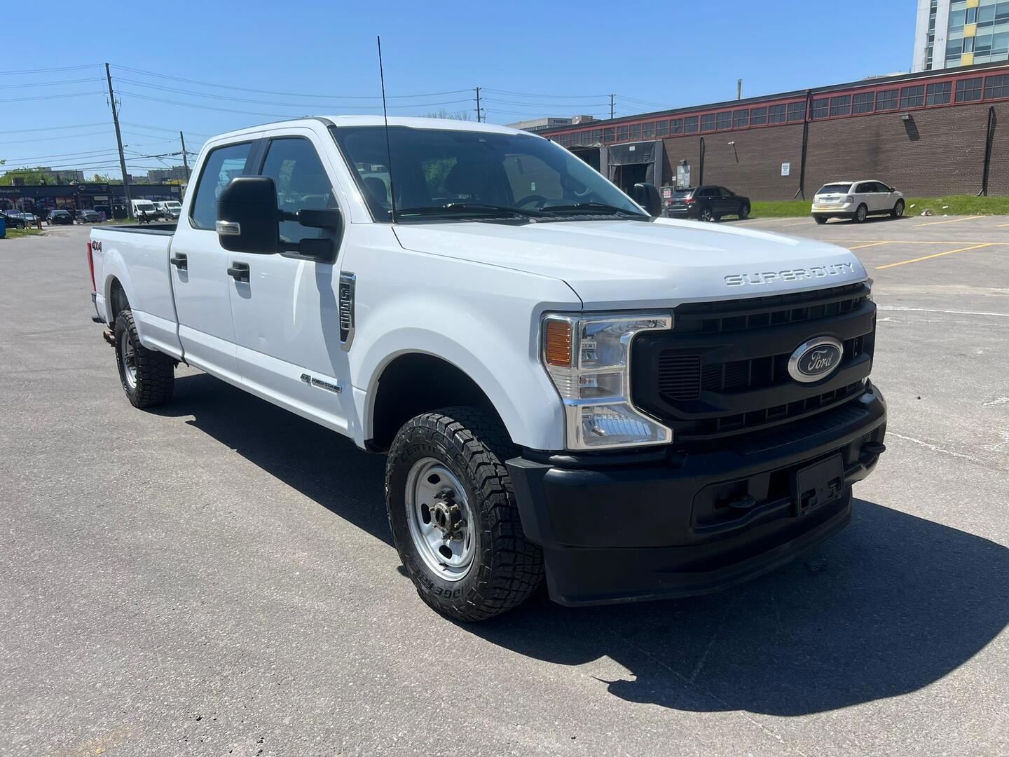 White 2022 Ford F-350 Super Duty Pickup Truck Automatic