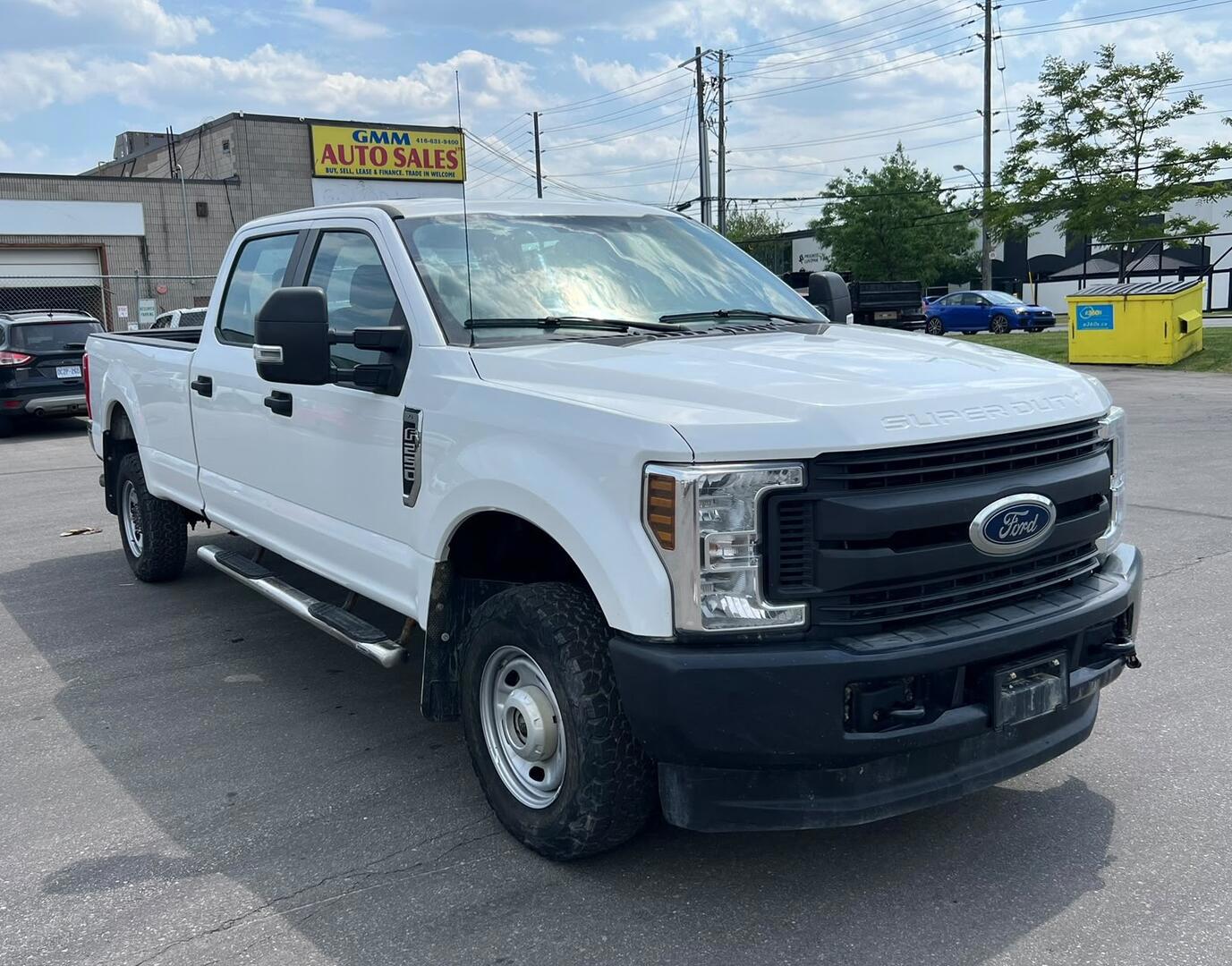 White 2018 Ford F-250 Super Duty Pickup Truck Automatic