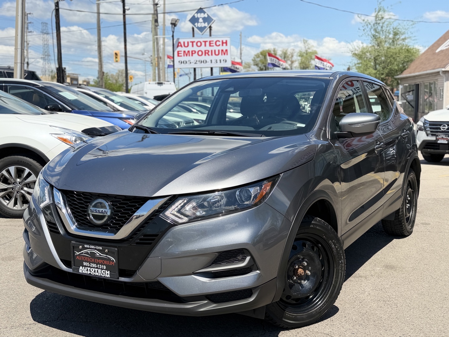 Gray 2023 Nissan Qashqai S AWD SUV / Crossover Automatic