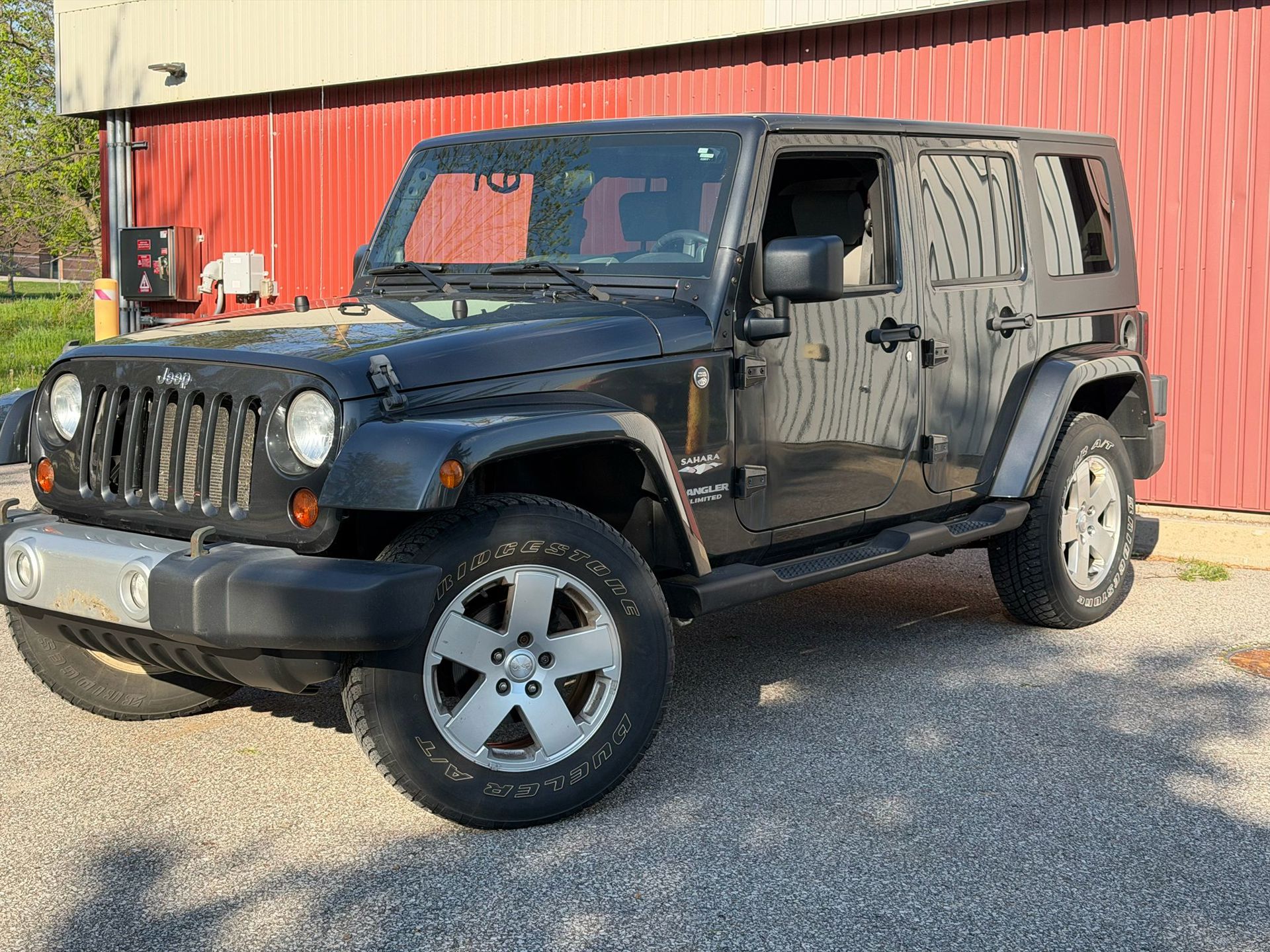 Gray 2010 Jeep Wrangler Unlimited Sahara 4WD SUV / Crossover Four-Wheel Drive Automatic
