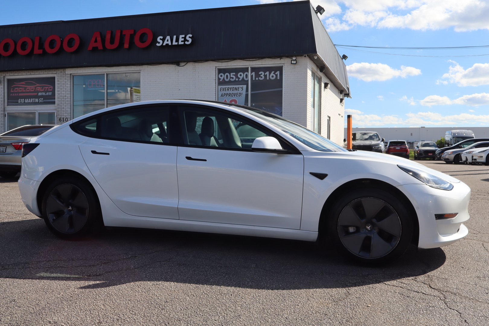 White 2022 Tesla Model 3 RWD Sedan Rear-Wheel Drive Automatic
