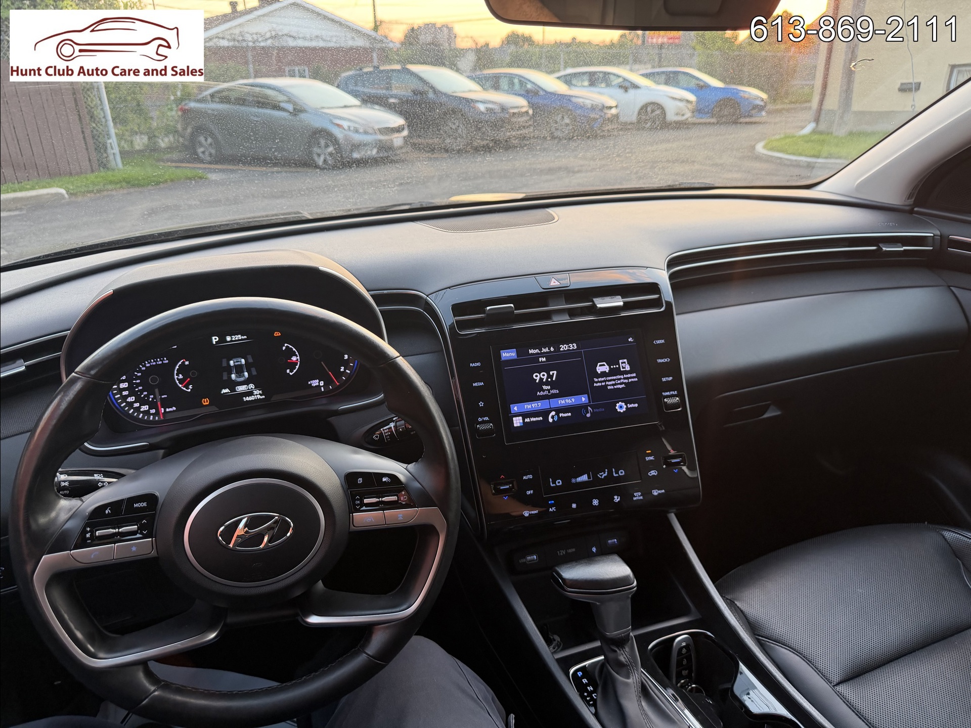 2022 Hyundai Tucson Preferred AWD w/ Trend Package | Panoramic Roof | AWD | CLEAN CARFAX photo 4