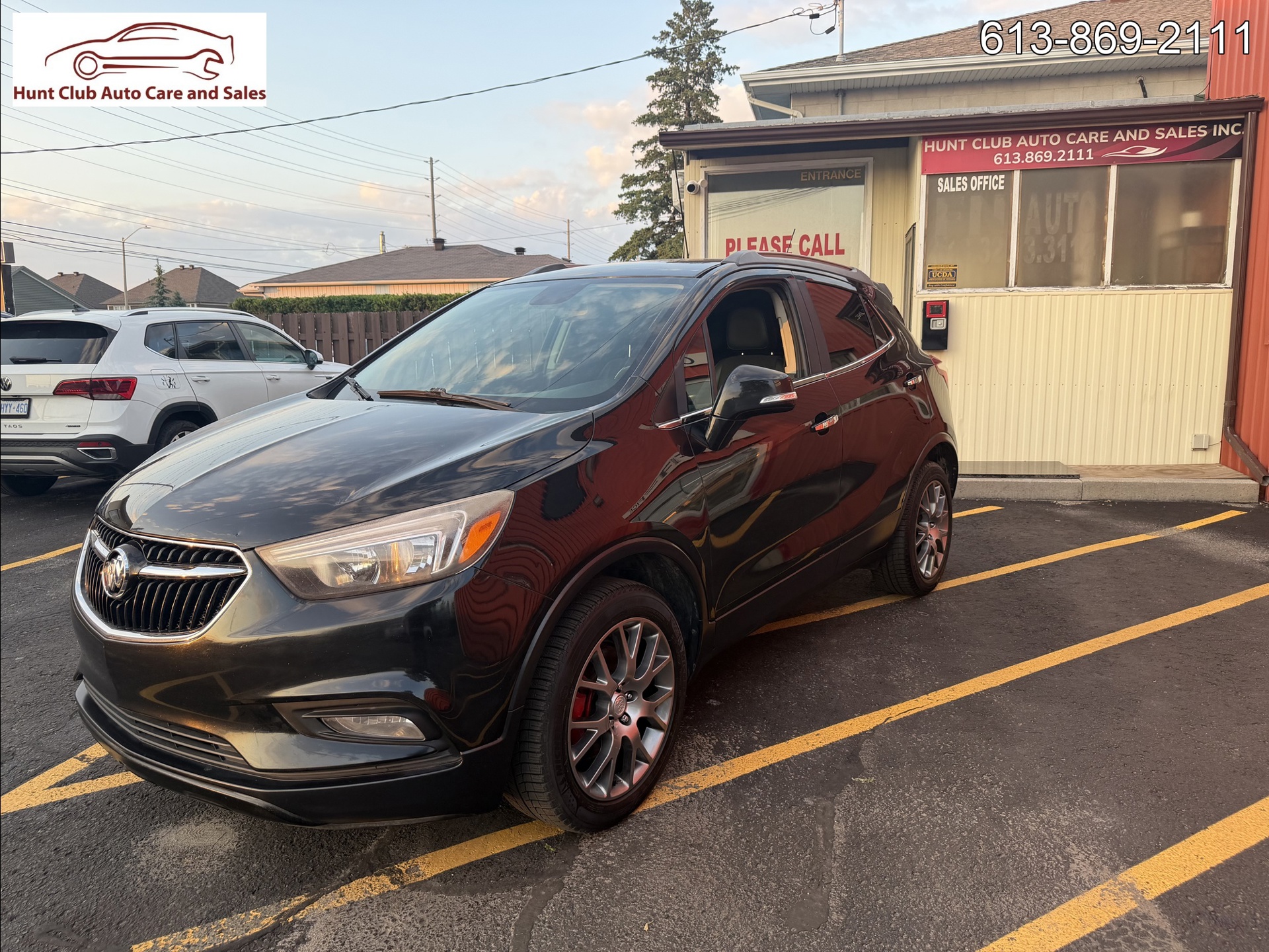 2018 Buick Encore Sport Touring AWD photo 4