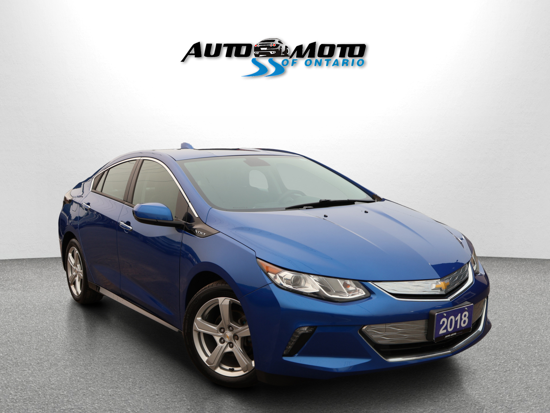 Blue 2018 Chevrolet Volt Hatchback Front-Wheel Drive Automatic