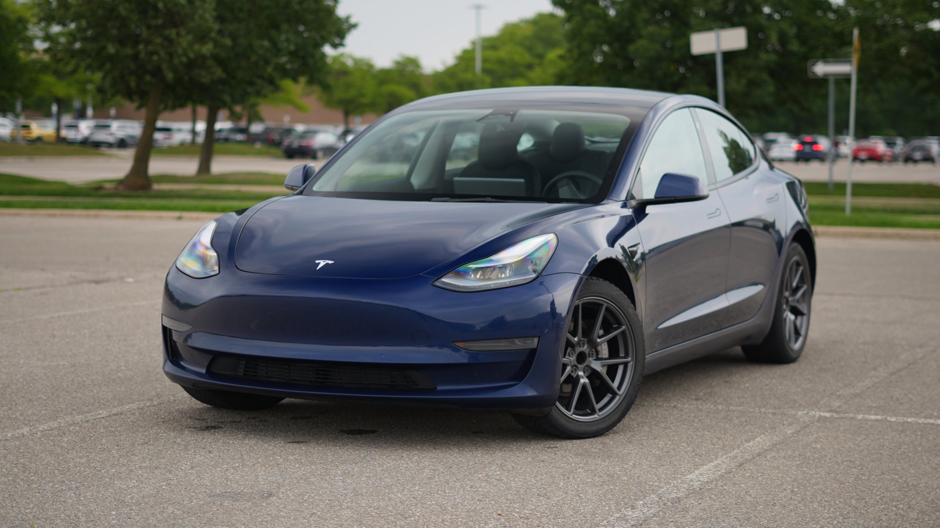 Blue 2022 Tesla Model 3 Sedan Rear-Wheel Drive Automatic
