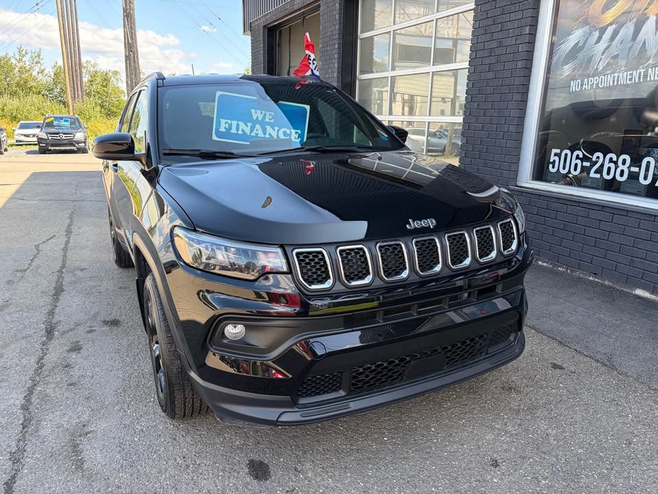 2023 Jeep Compass Latitude 4WD