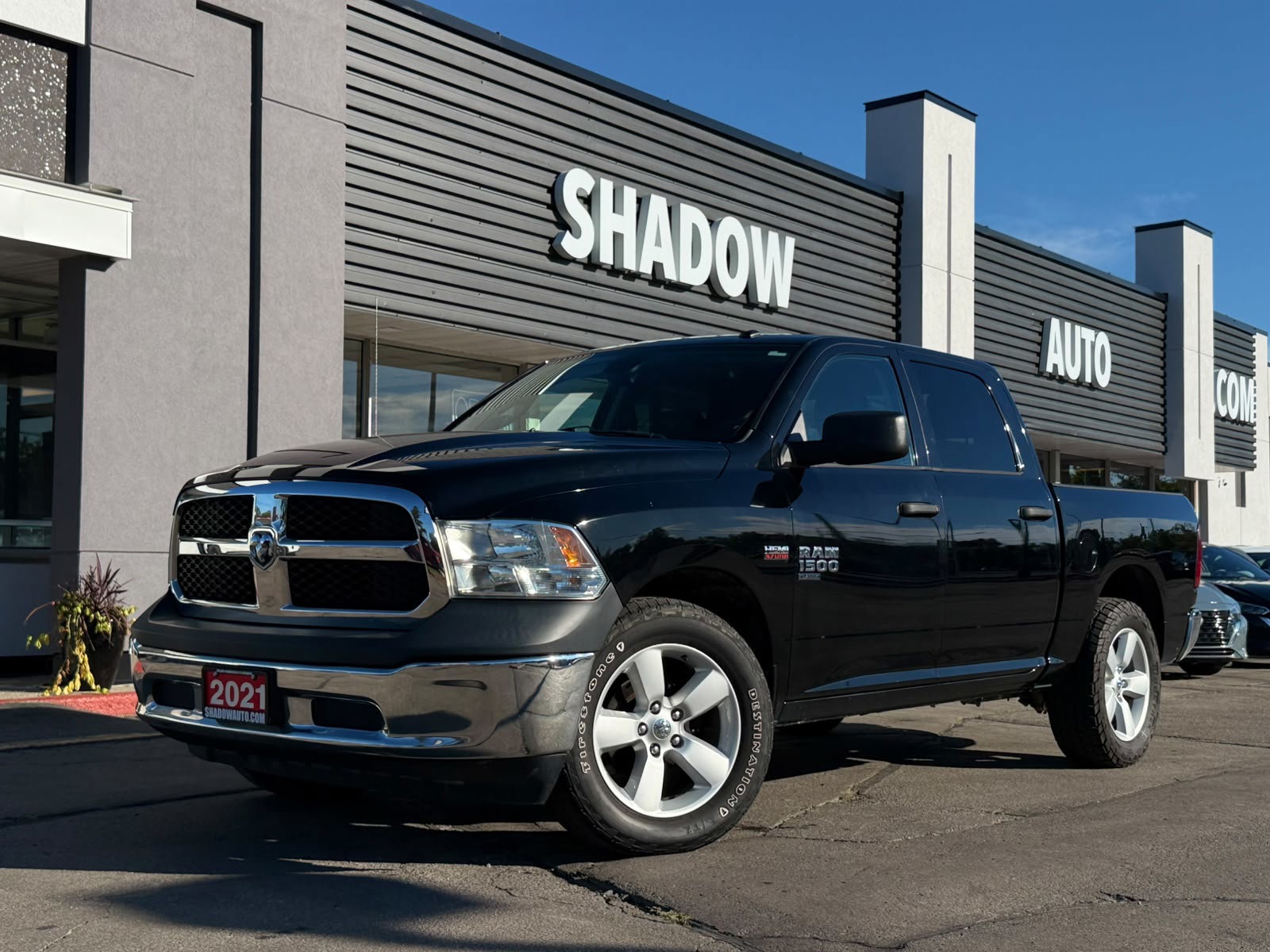 2021 RAM 1500 Classic SLT Crew Cab 4WD