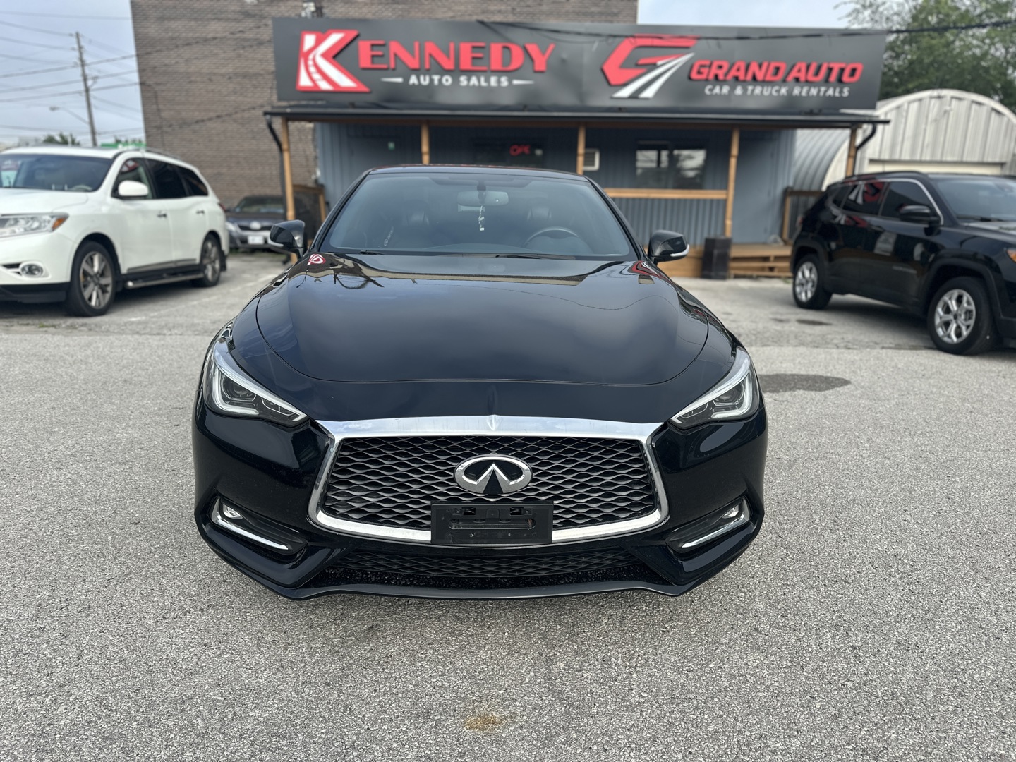 Black 2018 INFINITI Q60 Coupe Automatic