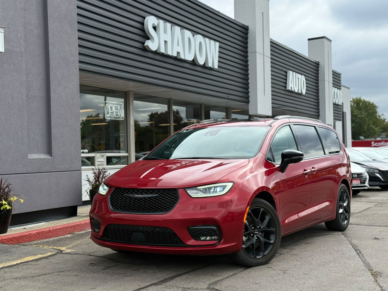 2025 Chrysler Pacifica Limited FWD