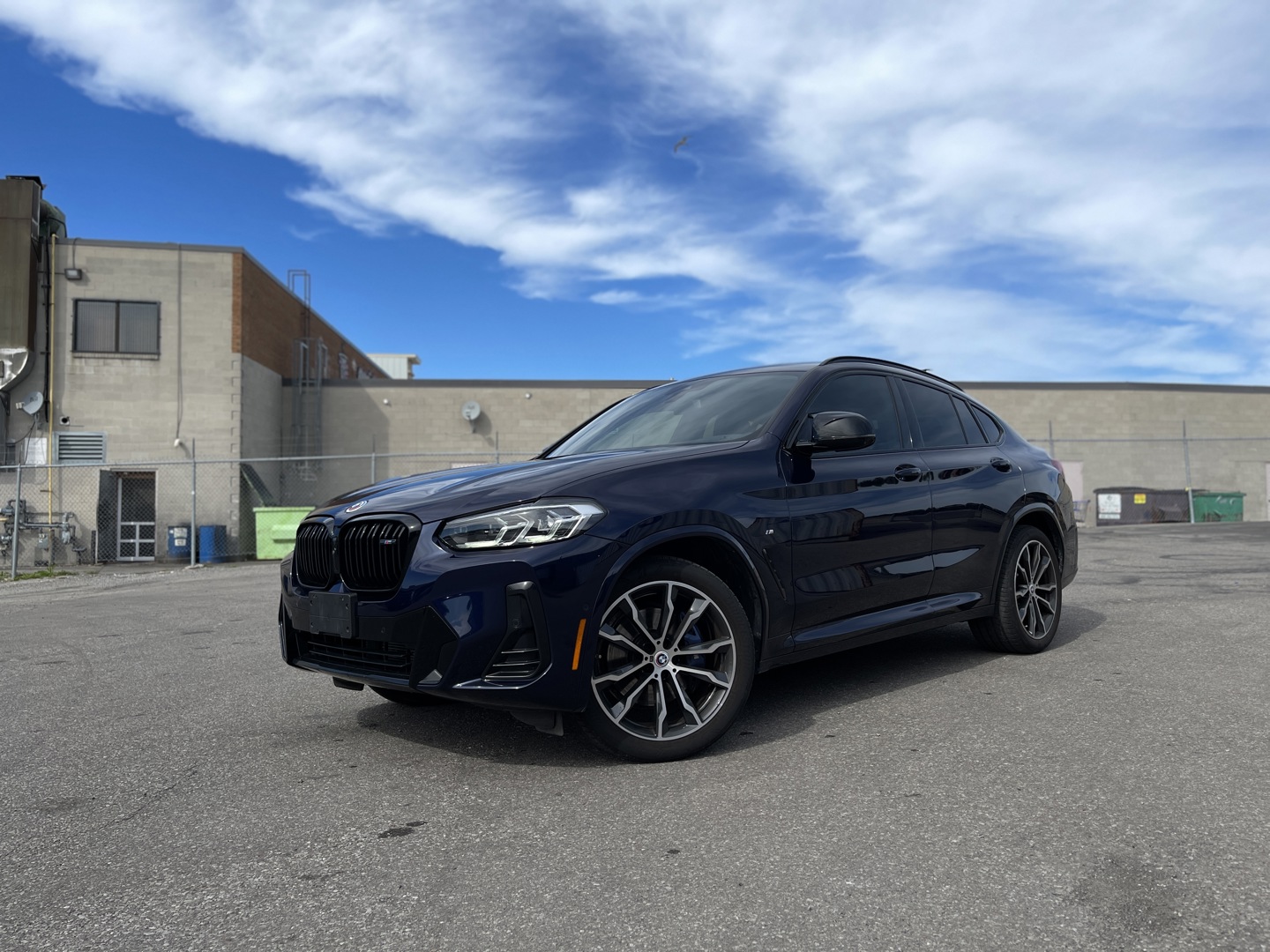 2023 BMW X4 M40i AWD
