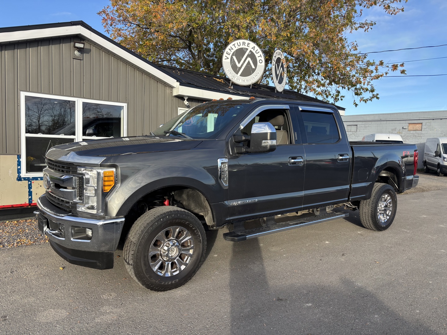 Gray 2017 Ford F-250 Super Duty Pickup Truck Four-Wheel Drive Automatic